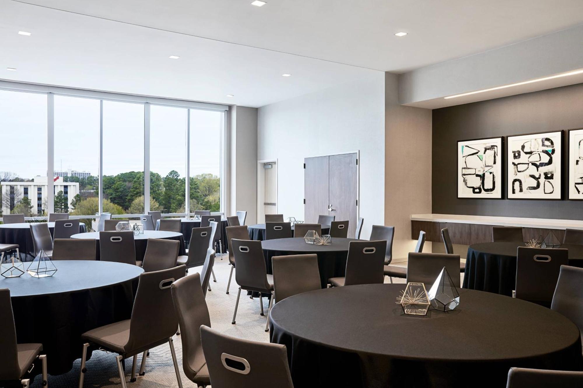 Ac Hotel By Marriott Raleigh North Hills Exterior foto